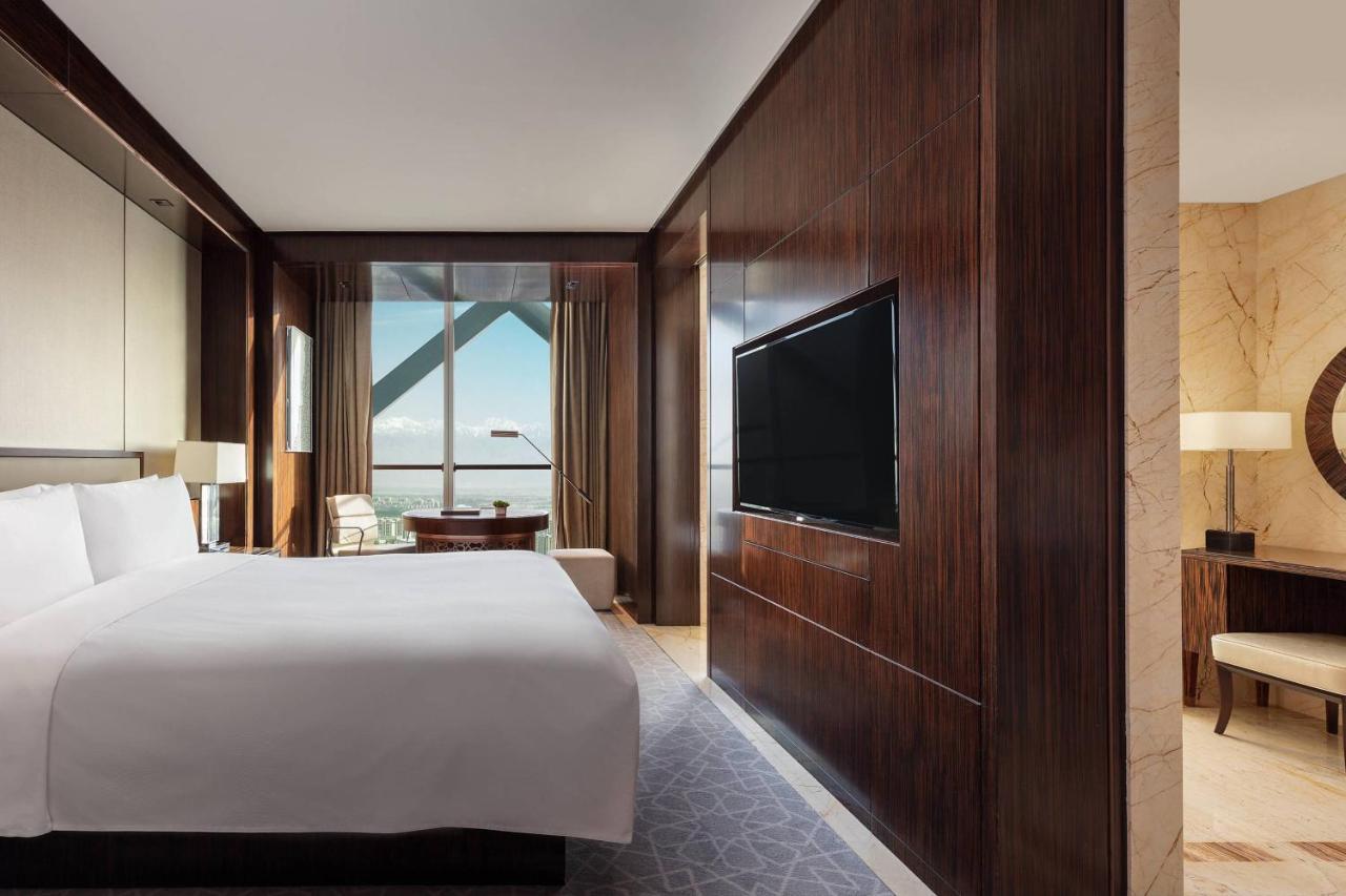 Jw Marriott Hotel אינצ'ואן מראה חיצוני תמונה